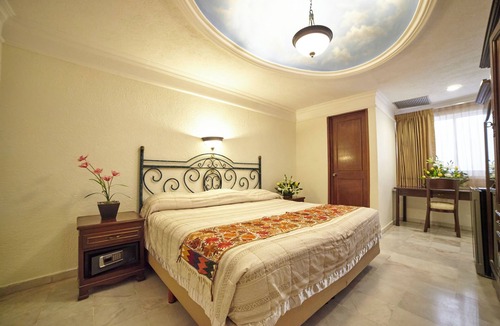Zona Centro Hotel | Hotel Francis Drake