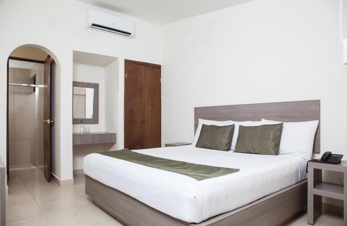Chapultepec Hotel | Hotel La Riviera