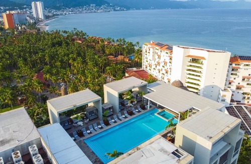 South Hotel Zone Hotel | Hotel Mio Vallarta