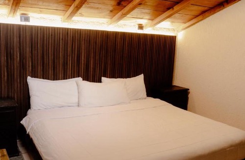 De Guadalupe Hotel | Hotel La Antigua Express