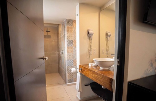 Tequisquiapan Hotel | Hotel Omenia