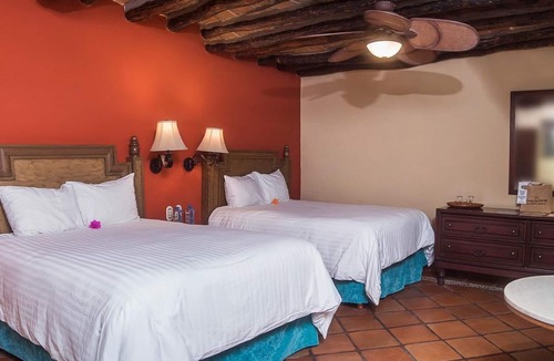 El Fuerte Hotel | Hotel Plaza del Fuerte by Balderrama Hotel Collection