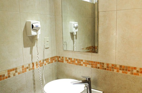 Leon Hotel | Hotel River Poliforum