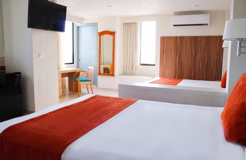 Villahermosa Hotel | Hotel & Suites Real del Lago