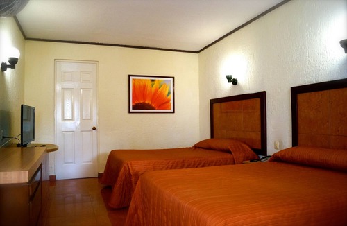 Morelia Hotel | Hotel & Suites Villa del Sol