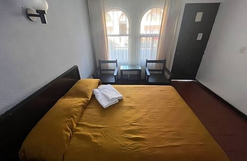 Morelia Hotel | Hotel Villa Capri, 2 double beds 4 Guests