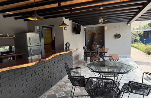 Valle de Bravo House | House for groups 10 minutes from Valle de Bravo and Velo de Novia.