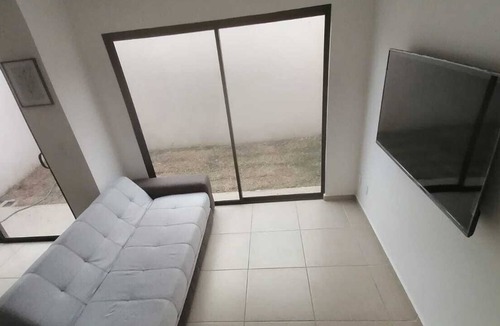 Queretaro House | House