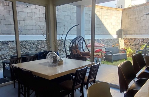 Queretaro House | House