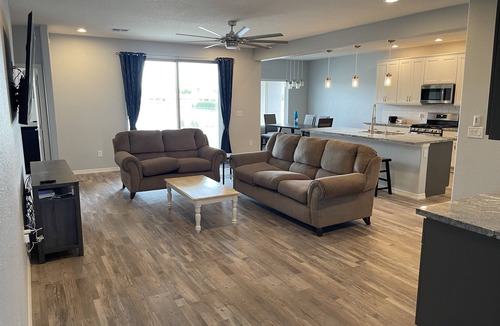 Fort Mohave House | House on Lake and Huukan Golf Course