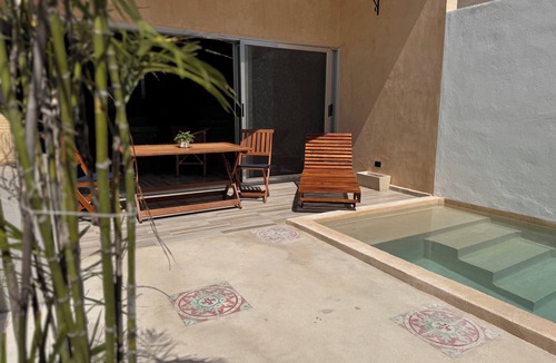 Merida House | HOUSE WITH OCEAN VIEW IN THE MALECON AREA OF PROGRESS