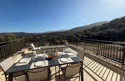 Lavatoggio Villa | House with swimming pool 15 min from the beaches
