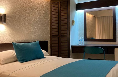 Ricardo Flores Magon Hotel | Howard Johnson by Wyndham Veracruz