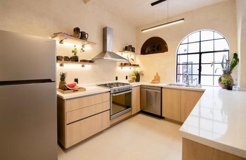 La Condesa House | HUGE Decor Stylish Casona Condesa SkywatchRooftop