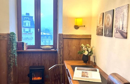 Chamonix City Centre Apartment | Hyper Central 2 Bedrooms | Magnificent Views