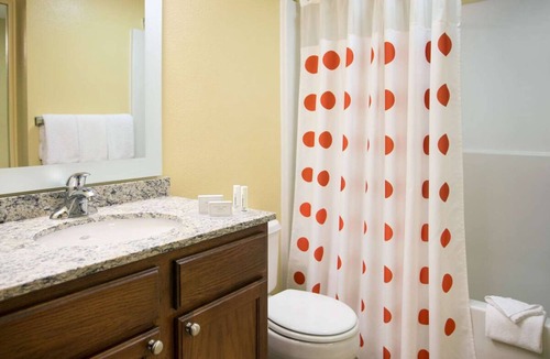 Shea Business Park Hotel | Ideal Home Base for Exploring Scottsdale's Rich Culture & Nature w/Outdoor Pool