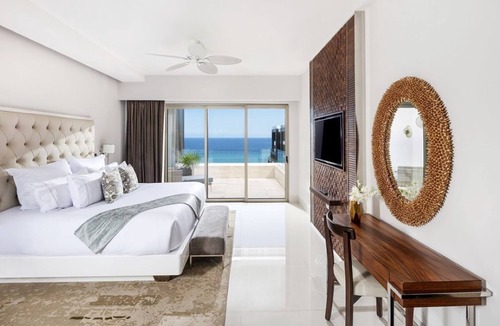 Cabo San Lucas Resort | Incredible 3-Bedroom Ocean View Loft at Garza Blanca 5-Star Resort: Los Cabos