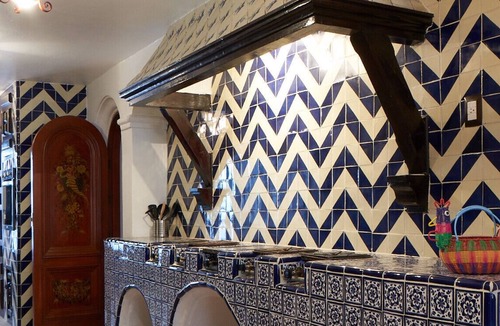 Del Carmen House | Incredible luxury house with 6 bedrooms, billiards, and designer features.