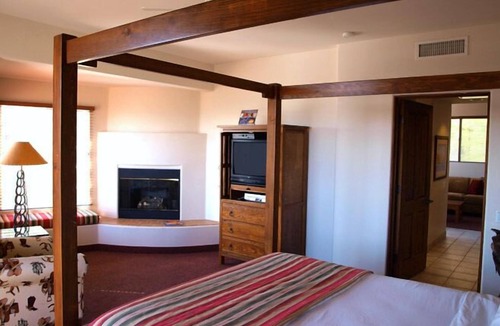 Eagle Mountain Hotel | Inn at Eagle Mountain