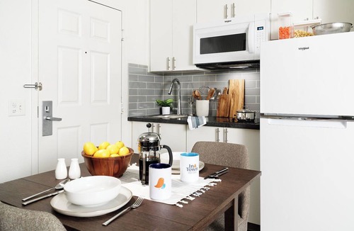Tucson Hotel | Intown Suites Extended Stay Tucson Az