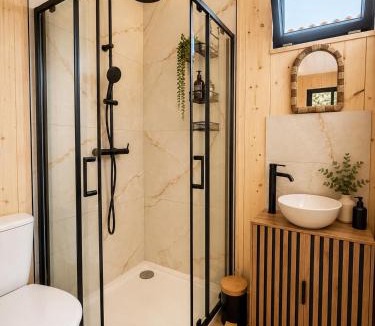 Figari Ski Chalet | Isabella