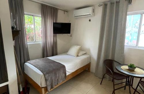 Centro - Supmza 001 Apartment | Isla Mujeres Studio for 3 Punta Norte Downtown