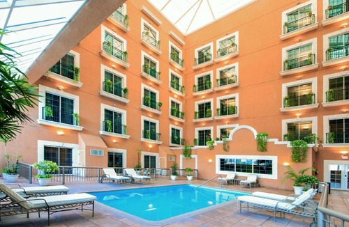 Ciudad Victoria Hotel | iStay Hotel Ciudad Victoria