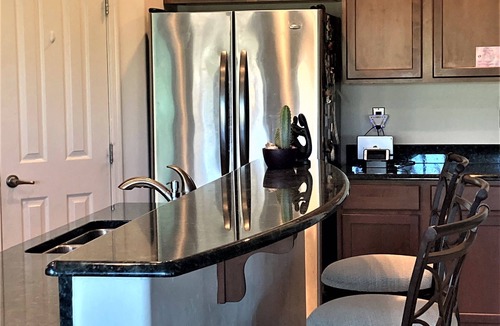 Saddlebrooke House | JANUARY 2027 NOW AVAILABLE: DESERT AND MOUNTAIN VISTAS!