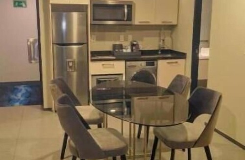 Escandon I Seccion Hotel | Junior King Suite