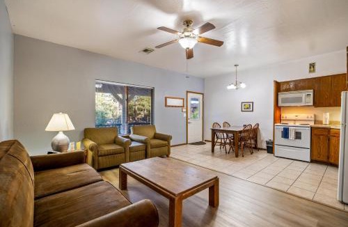 Pinetop Apartment | Juniper-Grand Canyon Upper by Roundhouse Resort and Spa