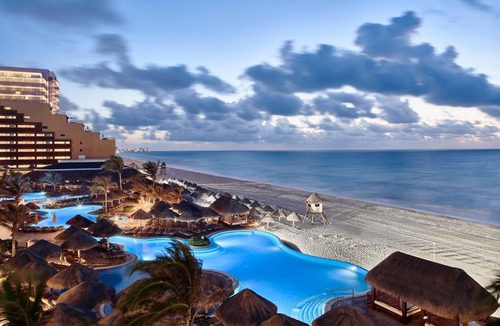 Zona Hotelera Resort | JW Marriott Cancun Resort & Spa