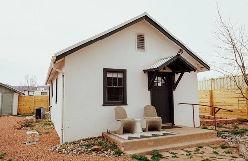 Kanab House | Kanab Cottage - cozy & secluded