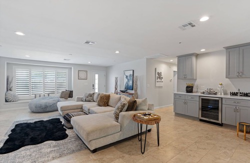 Scottsdale Estates Ten House | 🎤*Karaoke Palace/Pool/HotTub/OldTown/PuttingGreen