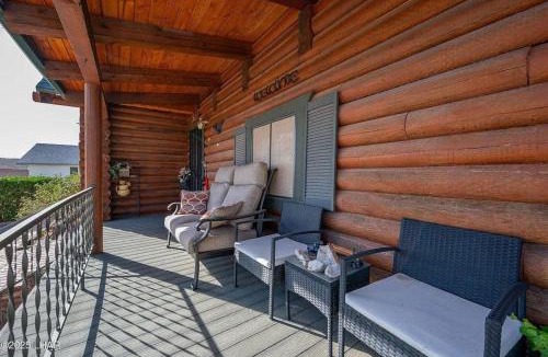 Kingman House | Kingman Cabin