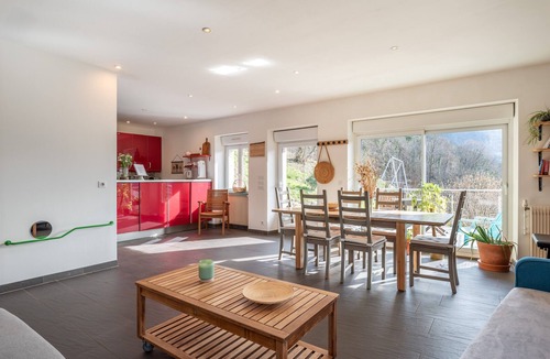 Quaix-en-Chartreuse House | L’Echappée en Chartreuse – Peaceful Home with Mountain Views