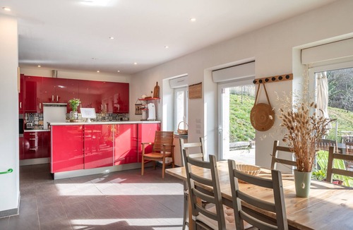 Quaix-en-Chartreuse House | L’Echappée en Chartreuse – Peaceful Home with Mountain Views