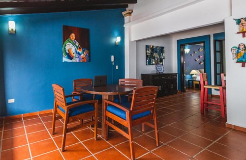 Emiliano Zapata Hotel | La Iguana Vallarta LGBT ADULTS ONLY - Romantic Zone - Party Clubbing Street