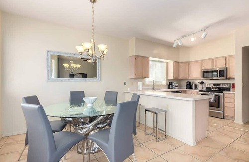 Rancho Arboleda House | La Palmera- Foothills Mountian Views Pool