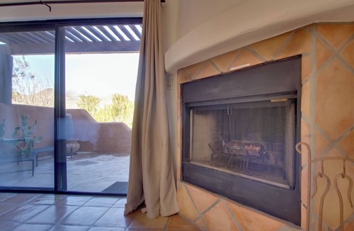 Cave Creek Apartment | 'La Paloma' - Full Circle Ranch Studio w/Views!