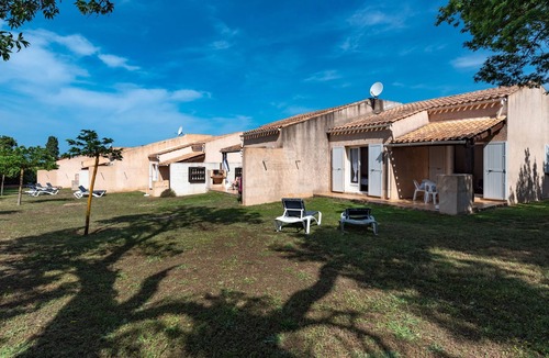 Sagone House | La Pinède, bungalow 6 pers. by Interhome