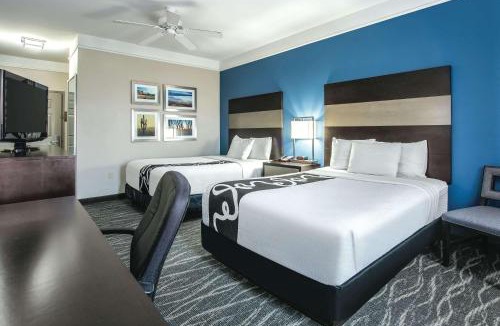 Estrella Village Hotel | La Quinta by Wyndham Phoenix I-10 West