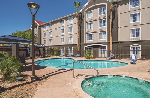 Ahwatukee Foothills Hotel | La Quinta by Wyndham Phoenix Chandler