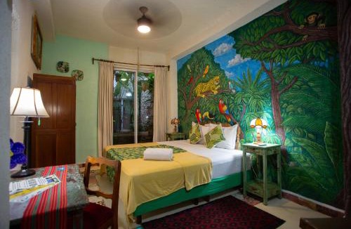 Barrio de Santiago Apartment | La Selva by Majikal B&B