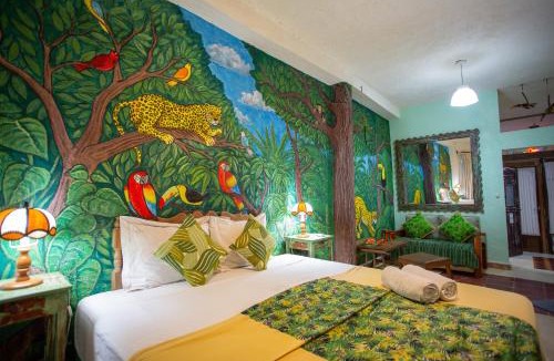 Barrio de Santiago Apartment | La Selva by Majikal B&B