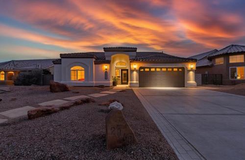 Fort Mohave House | Lake House