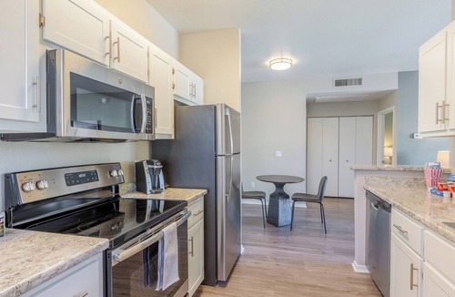 Greenbell Apartment | Landing | Beautiful 1BD, Gym, Pool