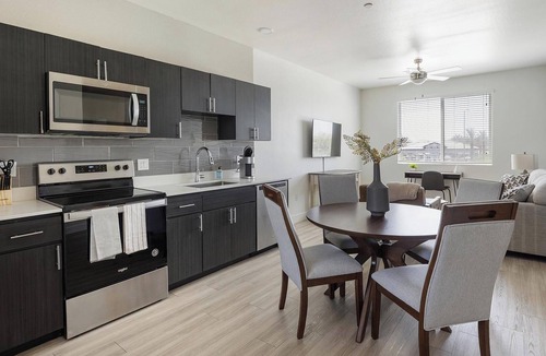 Maryvale Village Apartment | Landing | Modern 2BD, Gym, Clubhouse