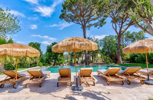 Cote d'Azur- French Riviera Villa | Large charming Bastide- private pool- Air conditioning- WIFI-1.2 km from St Tropez-Vue Mer