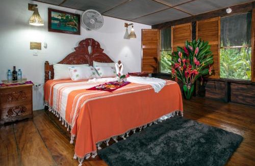 Marques de Comillas Cabin | Las Guacamayas Lodge, Selva Lacandona, Chiapas México
