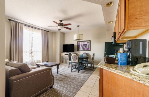 Las Vegas Condo | Las Vegas | Pool & Strip Access | 2BR Deluxe